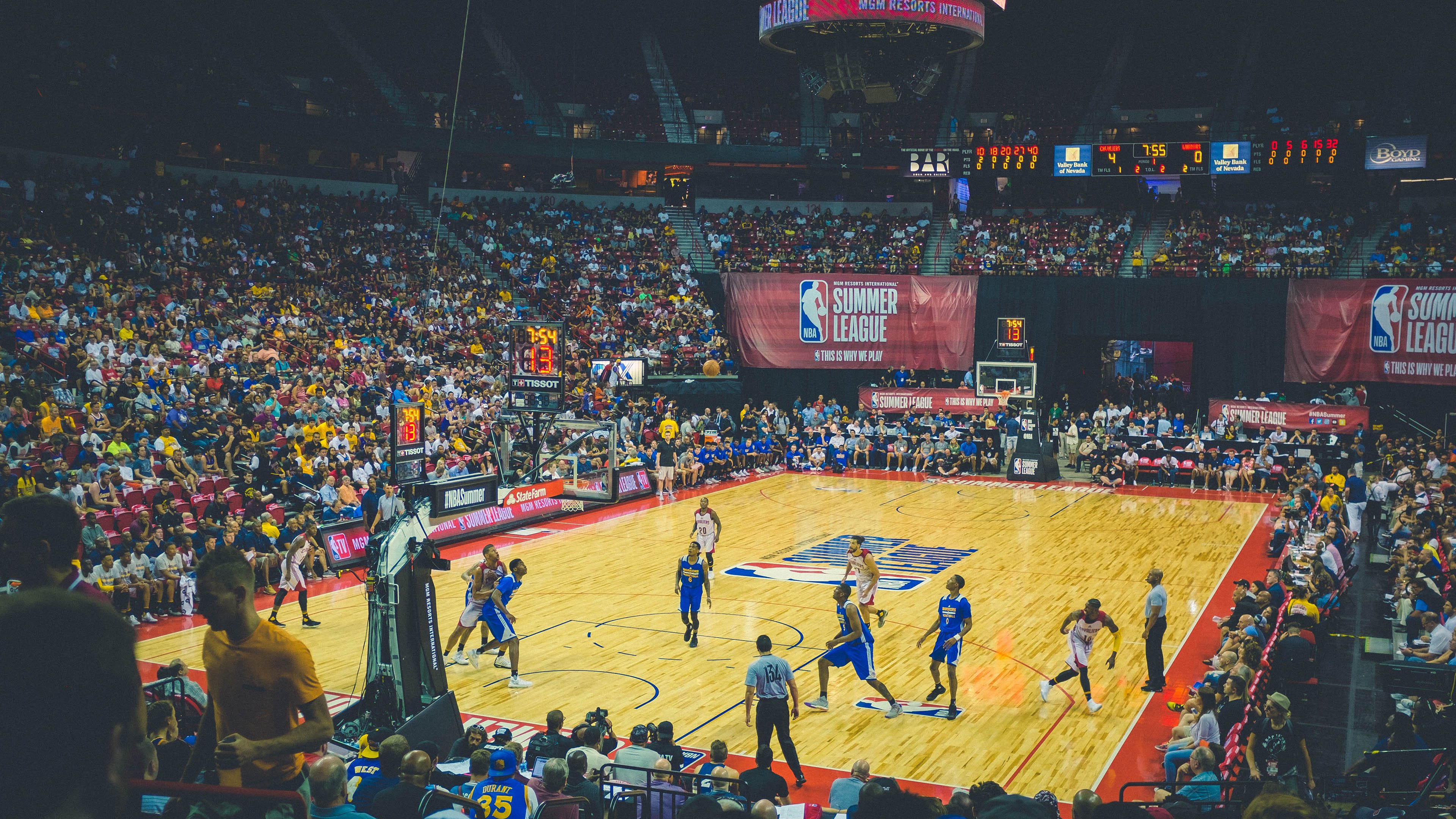 地方篮球解说员选拔大赛举办培养本土体育传播人才,篮球解说员需要具备什么